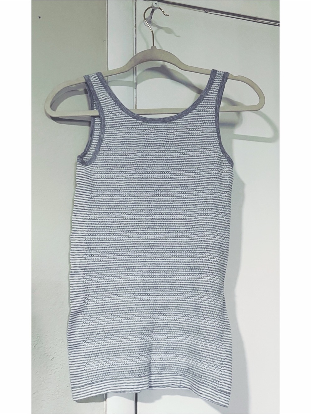 Athleta tank top - Picture 2 of 3